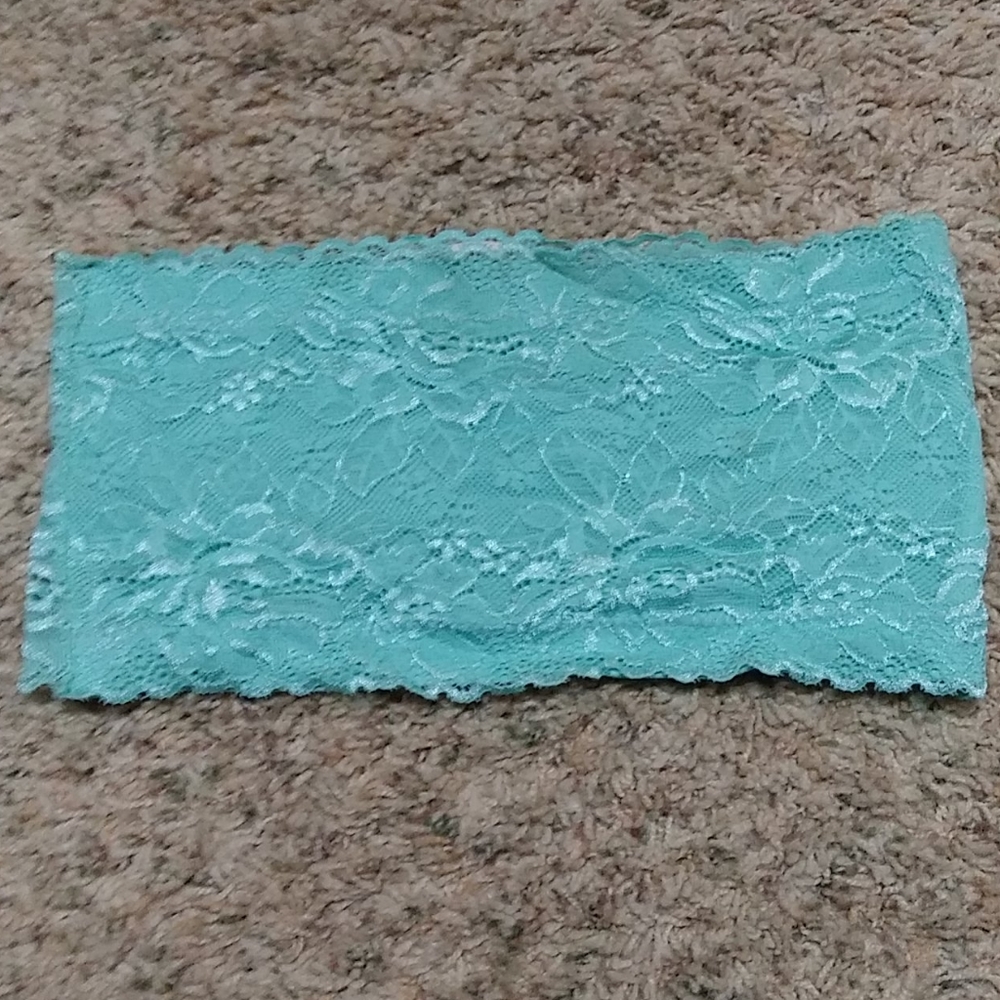 Strapless bra/tube top